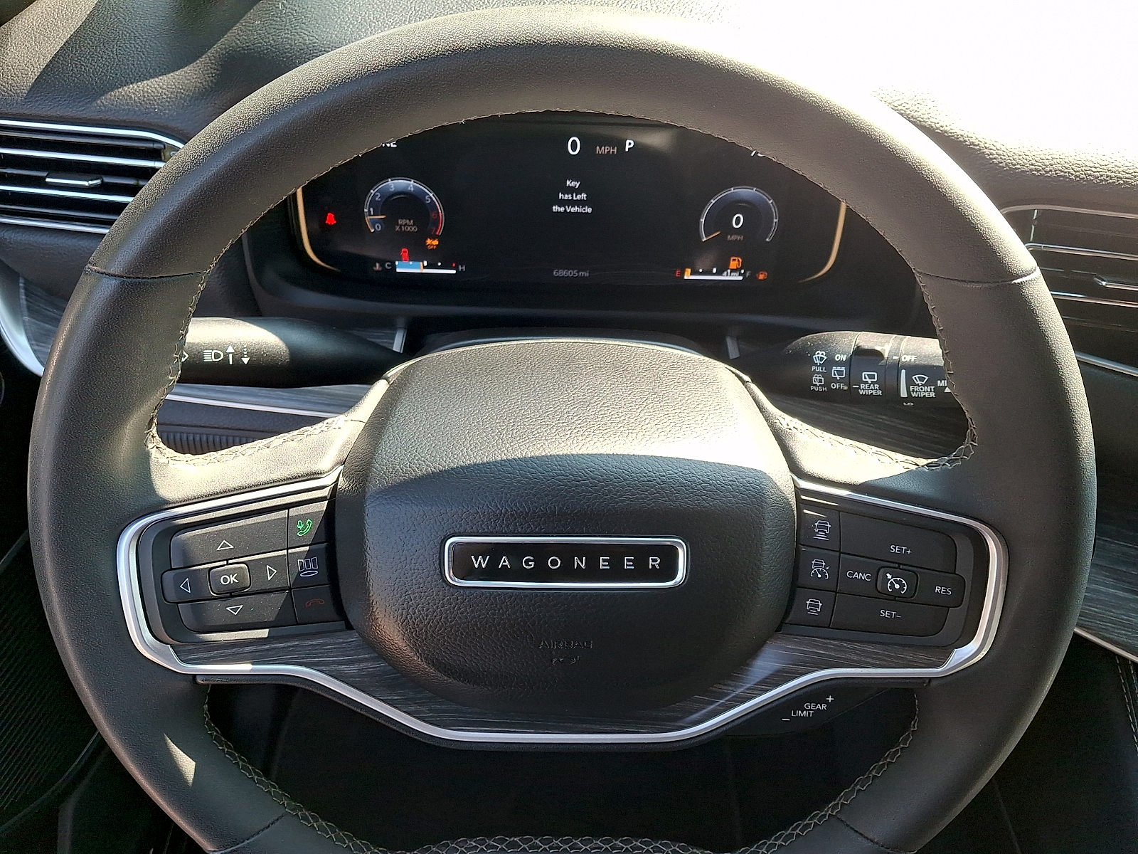 Used 2024 Jeep Wagoneer L SUV