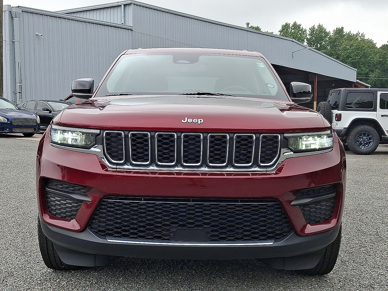 Used 2023 Jeep Grand Cherokee SUV
