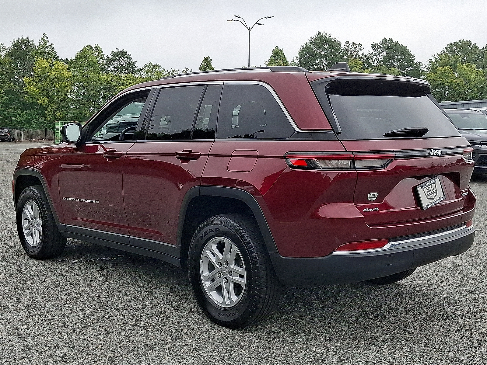 Used 2023 Jeep Grand Cherokee SUV
