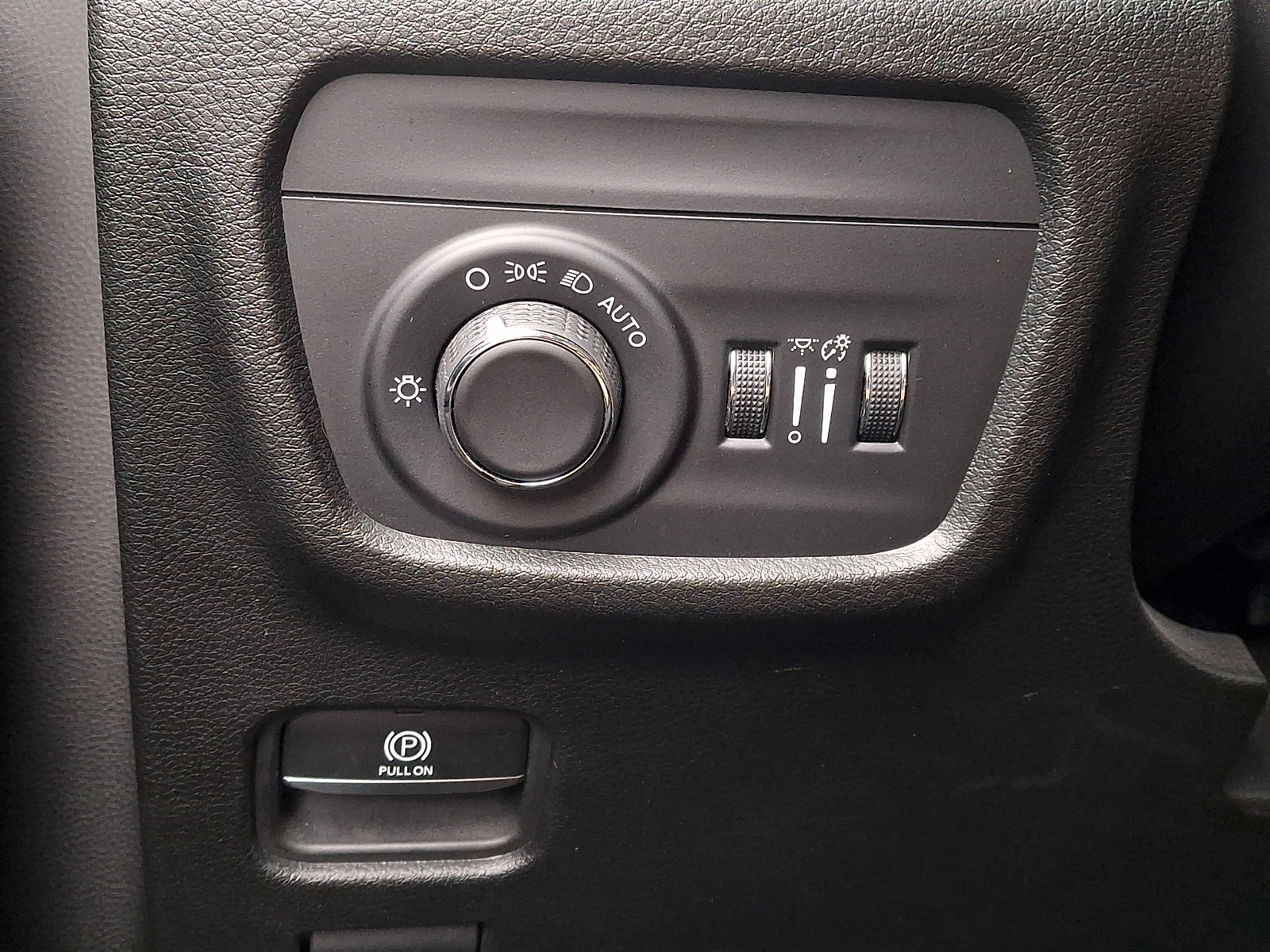 Used 2023 Jeep Grand Cherokee SUV