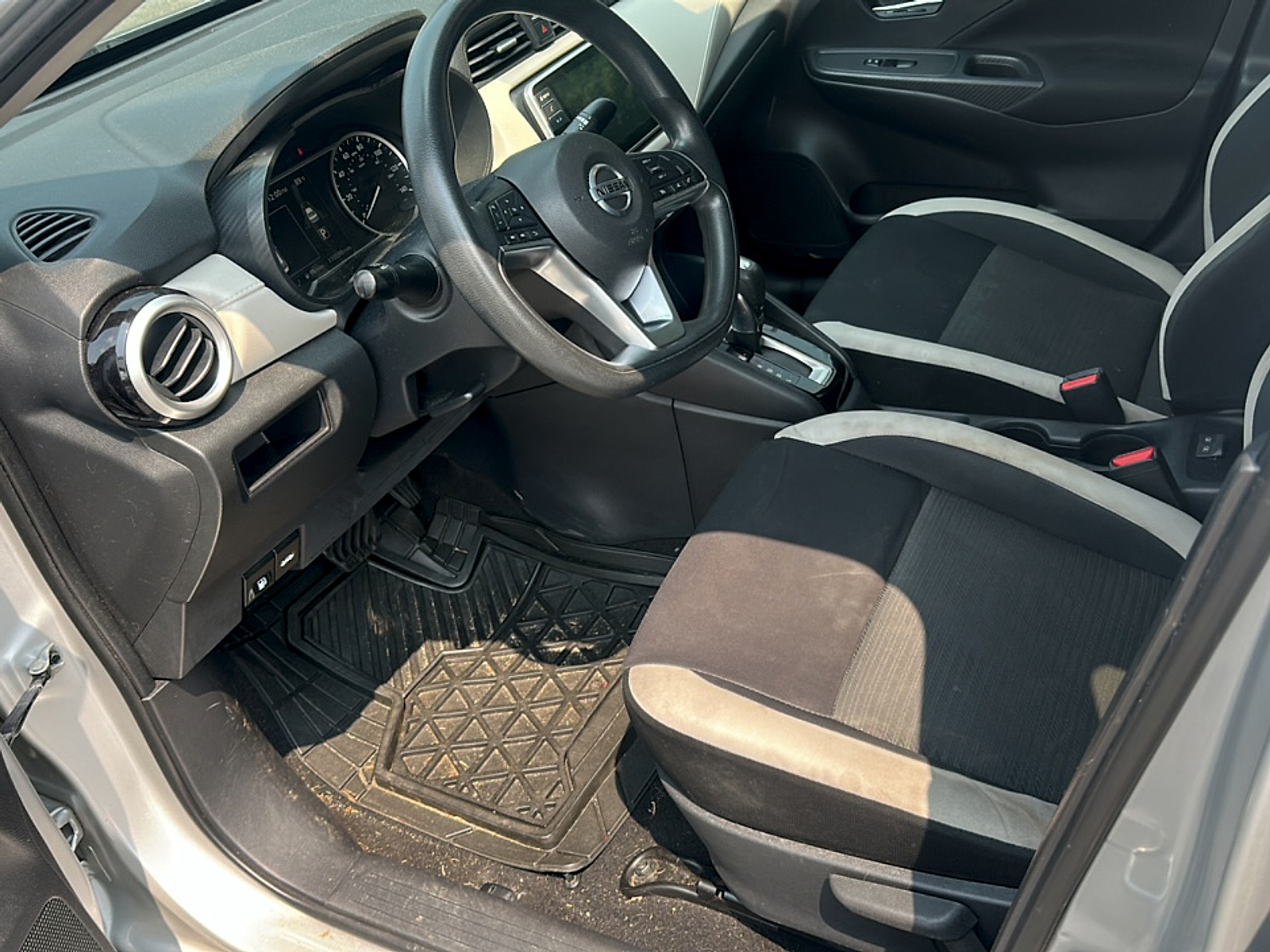 Used 2021 Nissan Versa Sedan