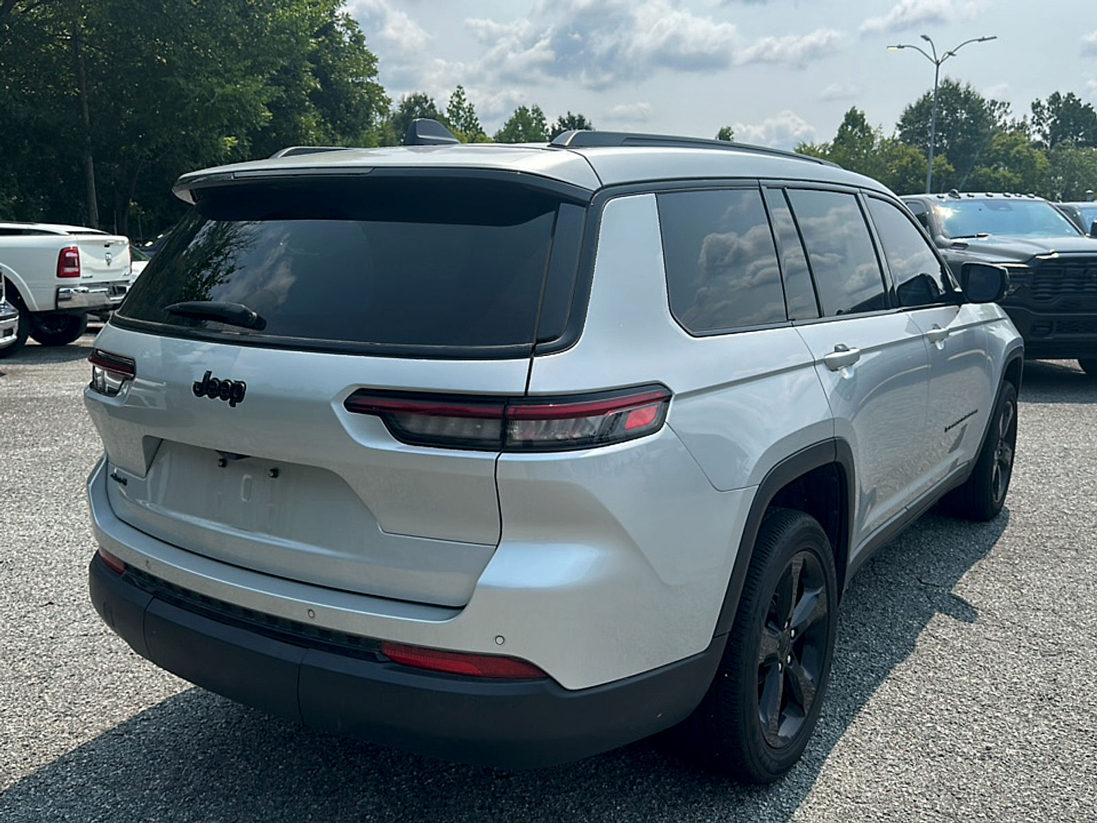 Used 2025 Jeep Grand Cherokee L SUV