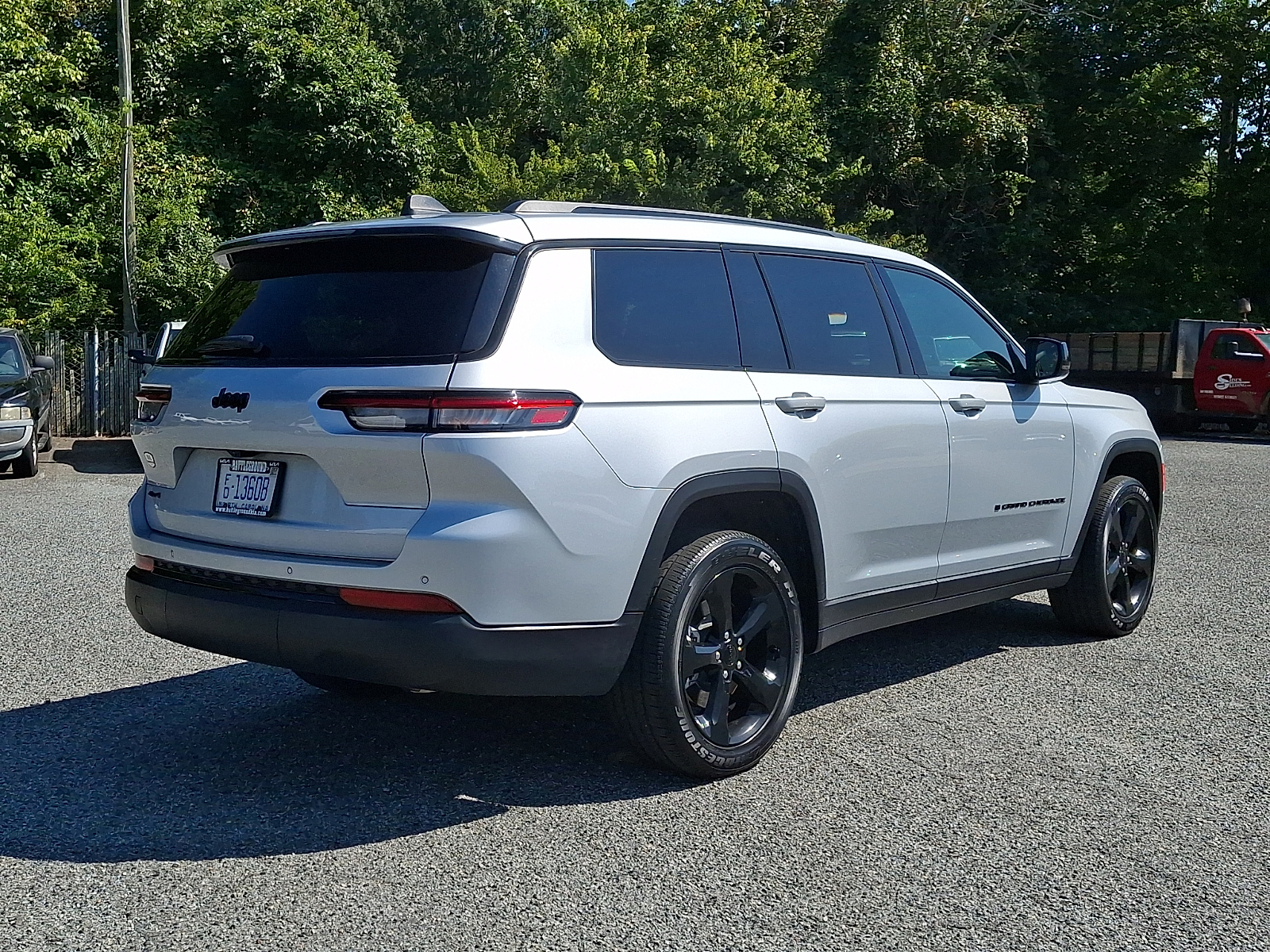 Used 2025 Jeep Grand Cherokee L SUV