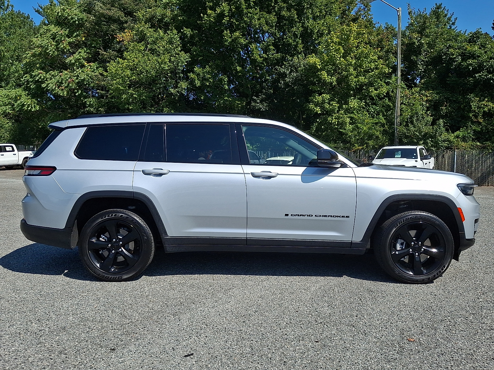 Used 2025 Jeep Grand Cherokee L SUV