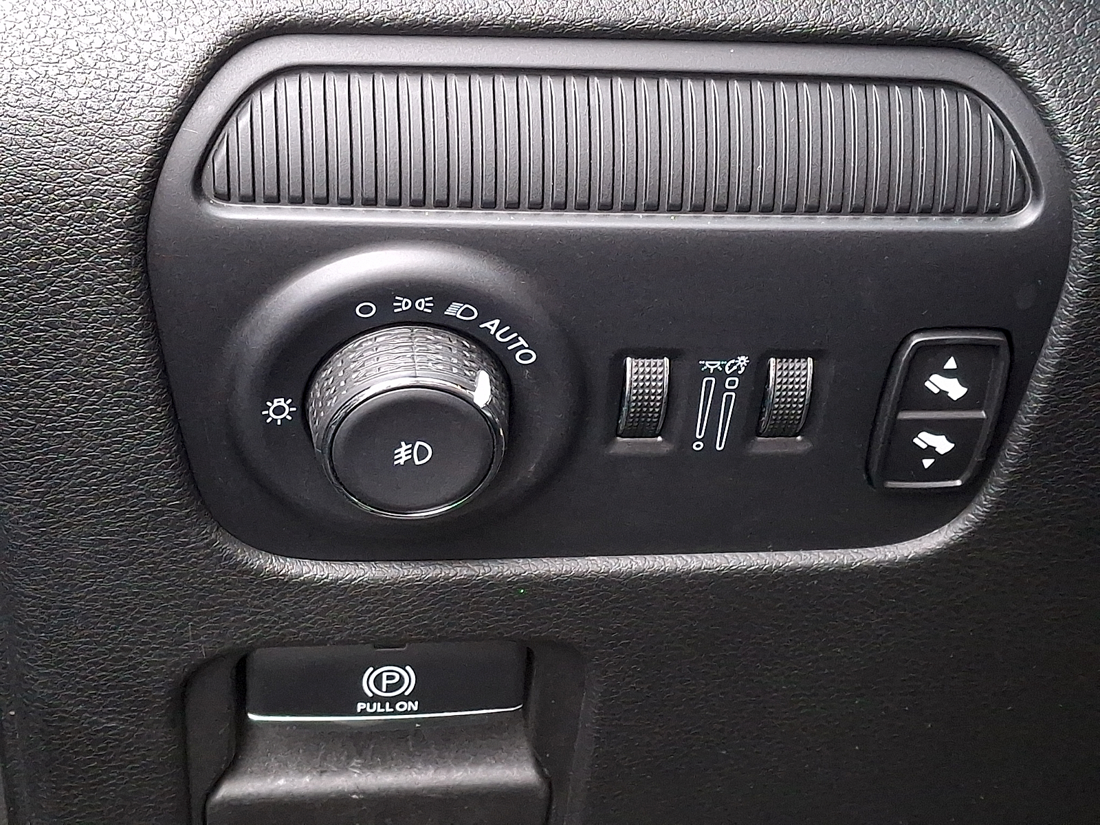 Used 2024 Jeep Wagoneer SUV