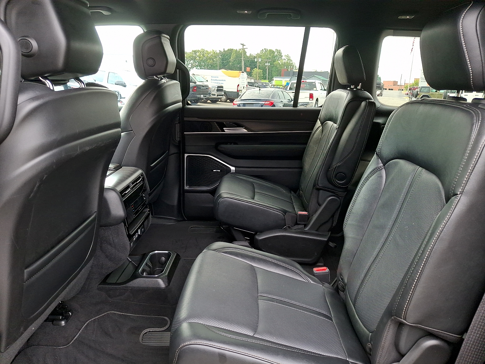 Used 2024 Jeep Wagoneer SUV