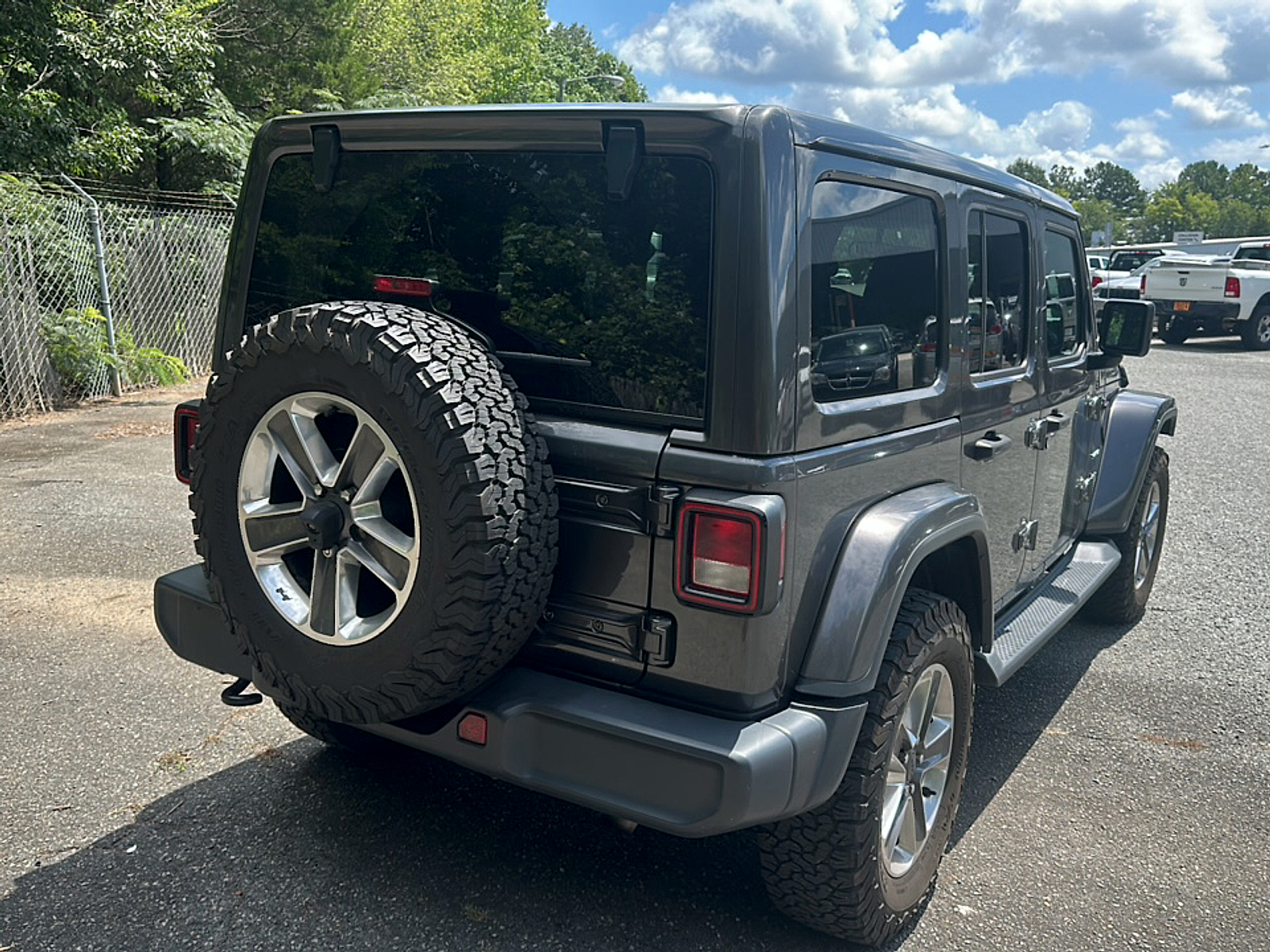 Used 2018 Jeep Wrangler SUV