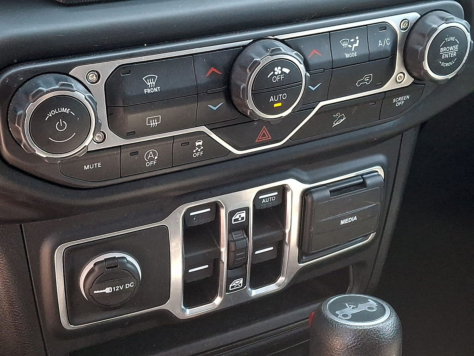 Used 2018 Jeep Wrangler SUV