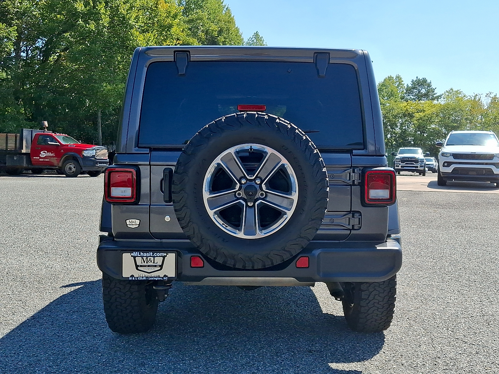 Used 2018 Jeep Wrangler SUV