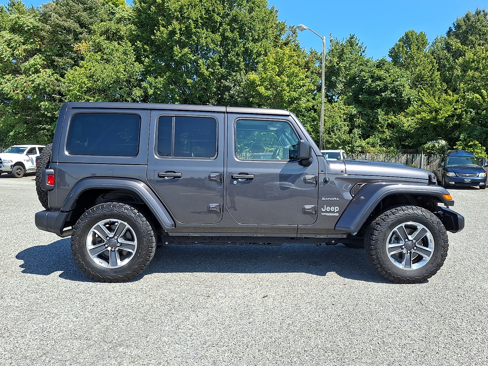 Used 2018 Jeep Wrangler SUV