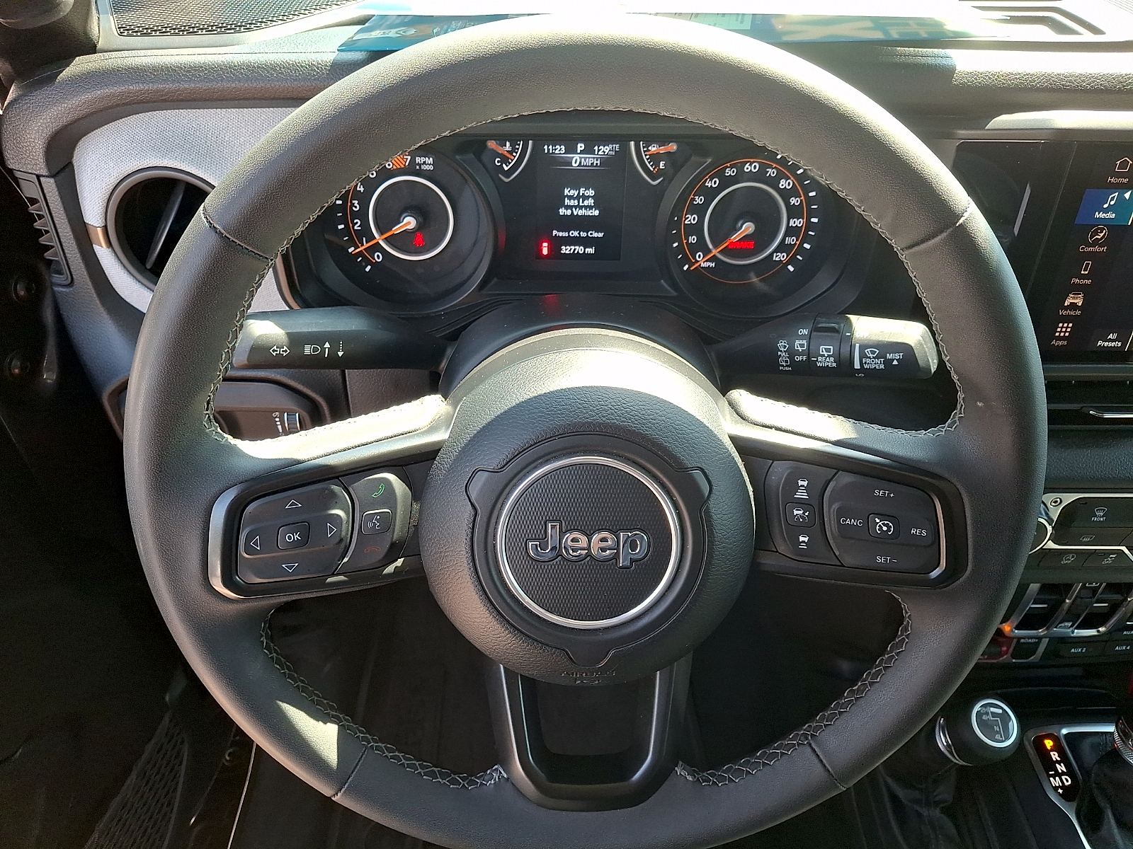 Used 2025 Jeep Wrangler SUV