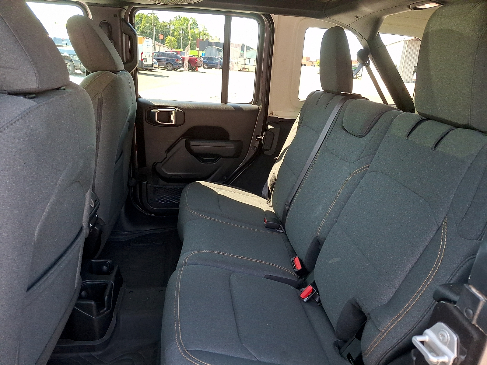 Used 2025 Jeep Wrangler SUV