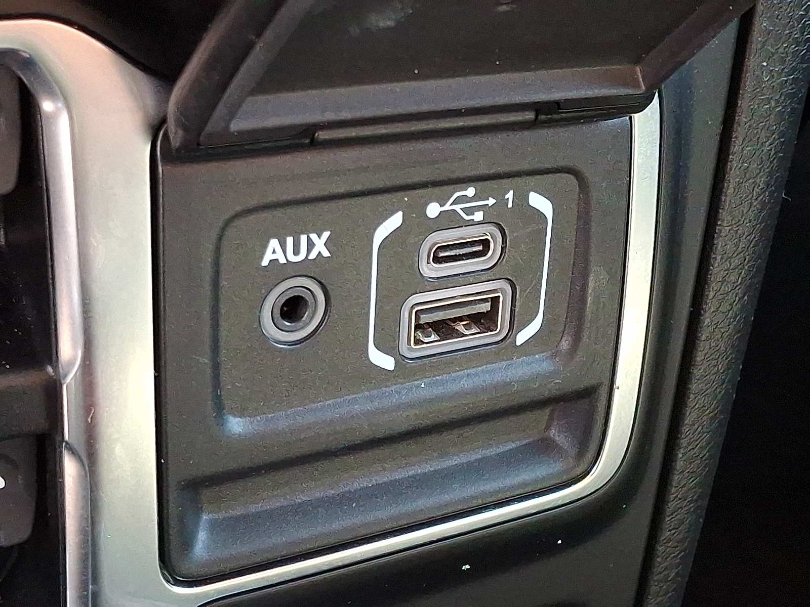 Used 2025 Jeep Wrangler SUV
