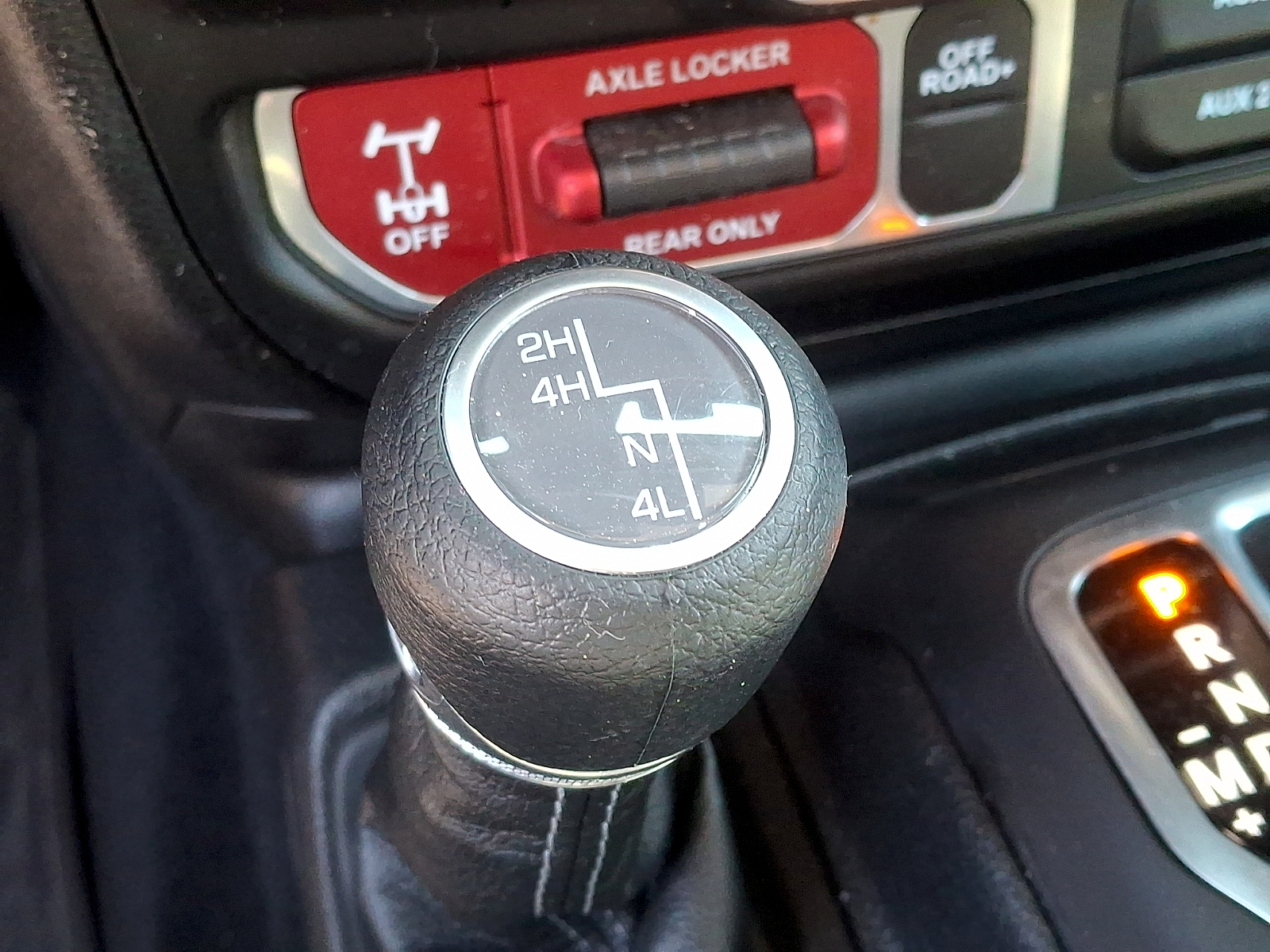 Used 2025 Jeep Wrangler SUV