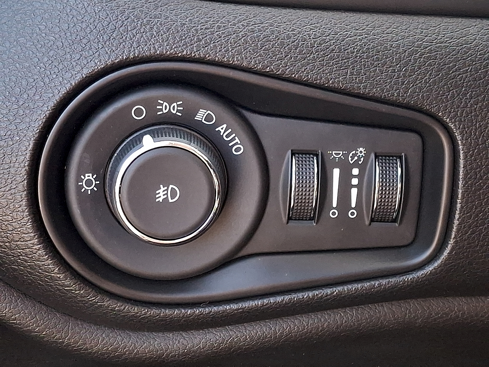 Used 2018 Jeep Renegade SUV