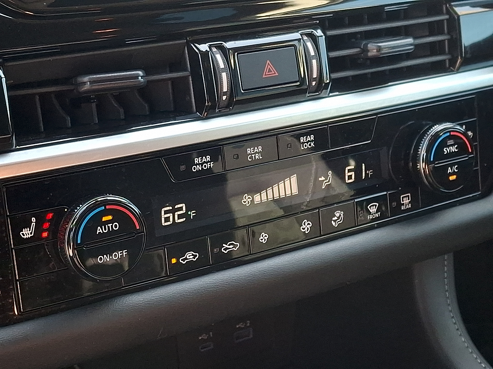 Used 2024 Nissan Pathfinder SUV