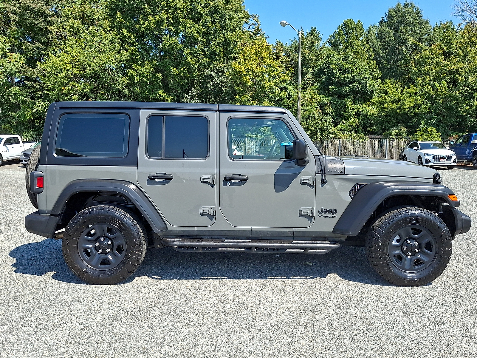 Used 2022 Jeep Wrangler SUV