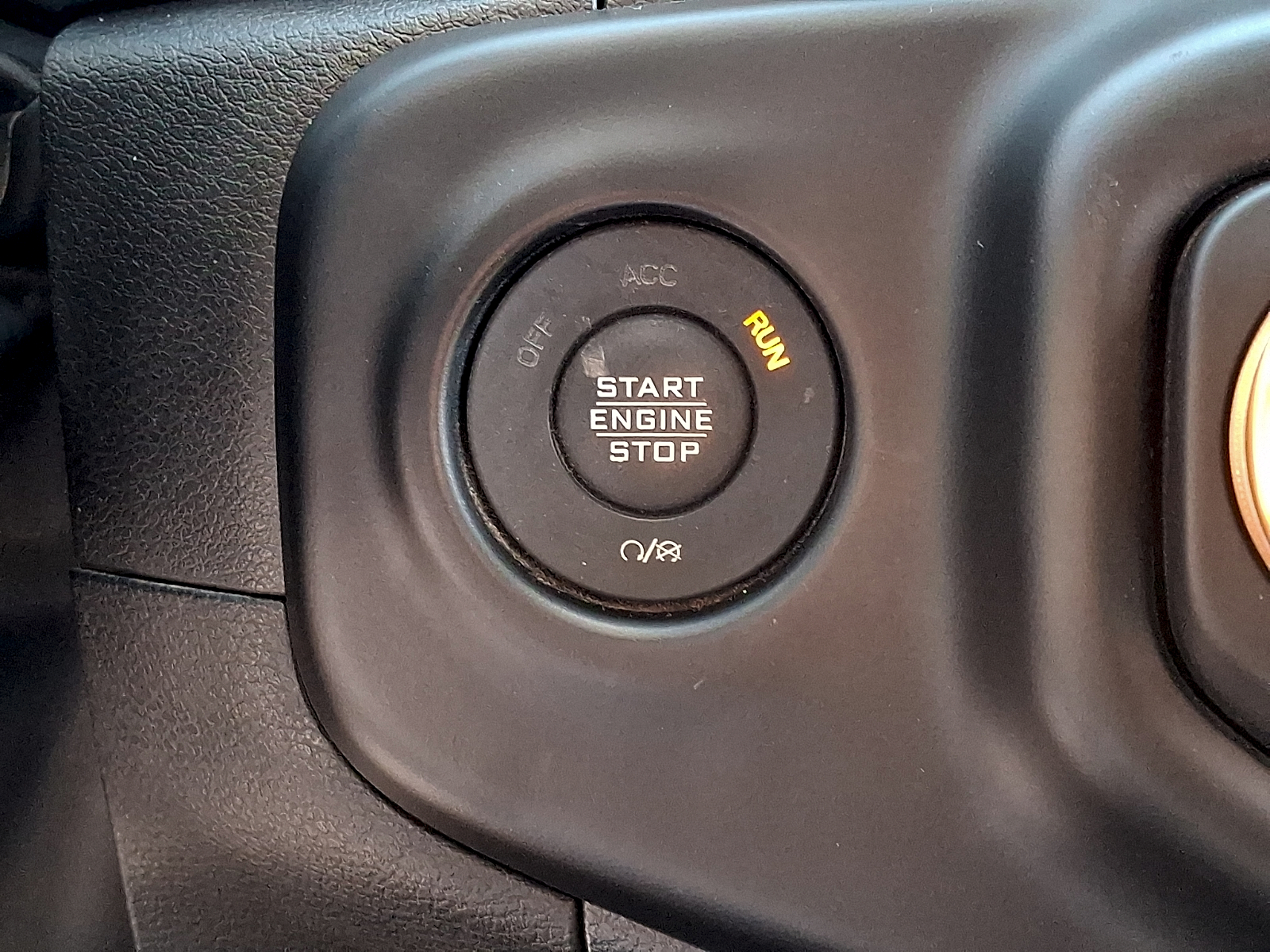 Used 2022 Jeep Wrangler SUV