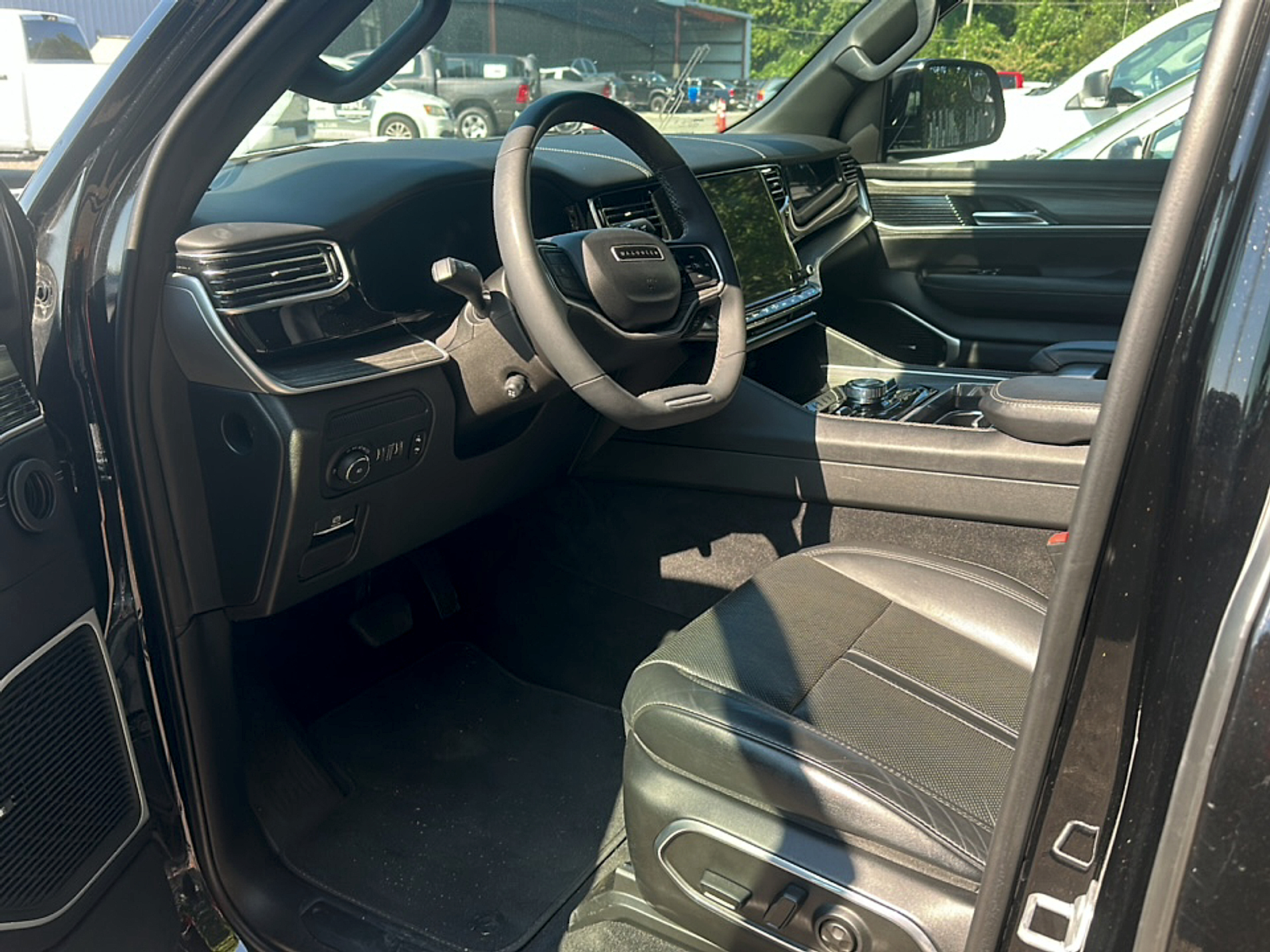 Used 2023 Jeep Wagoneer SUV