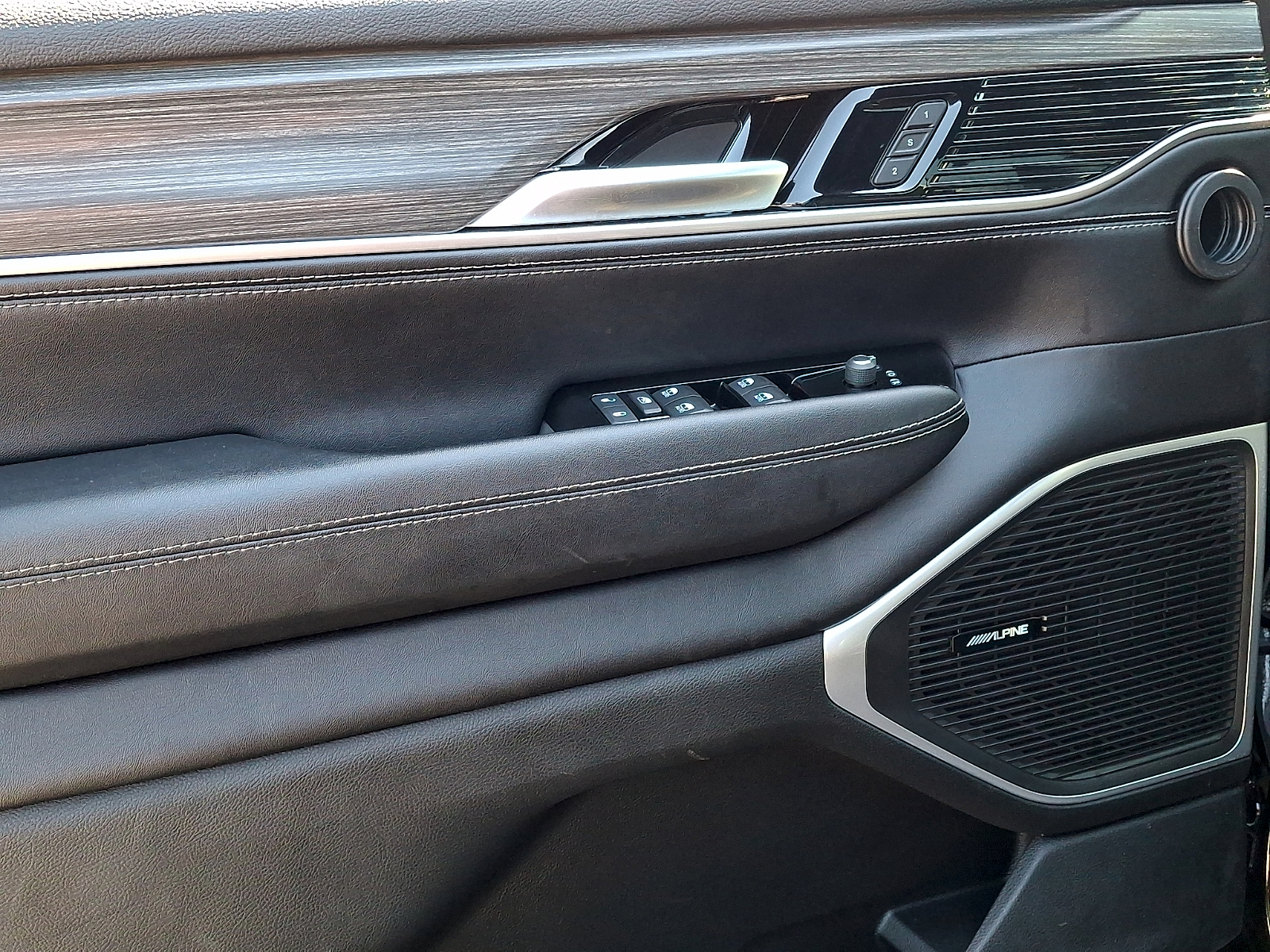 Used 2023 Jeep Wagoneer SUV