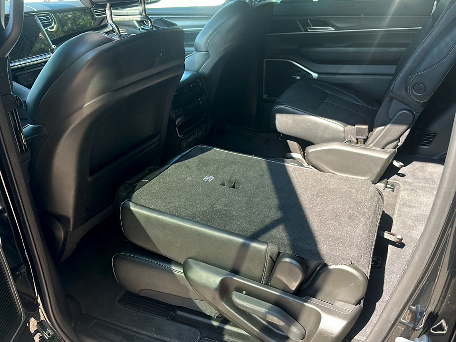 Used 2023 Jeep Wagoneer SUV