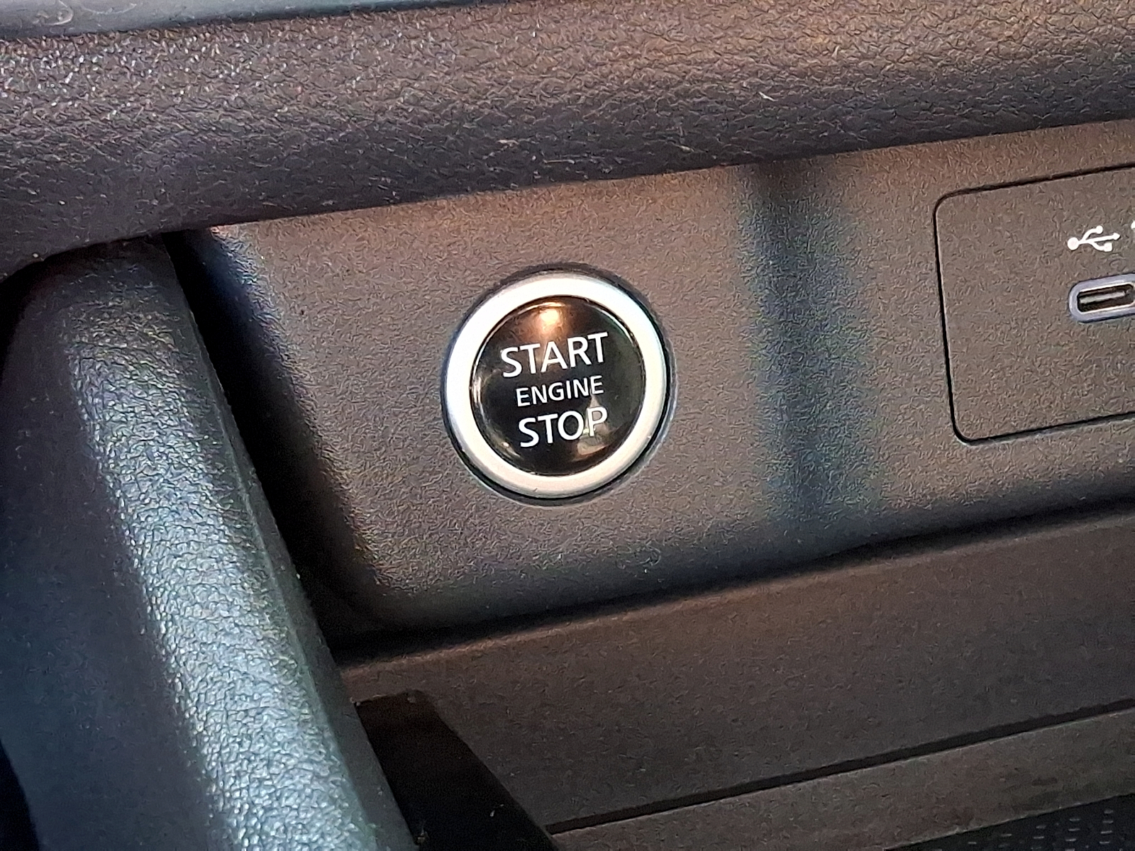 Used 2023 Nissan Rogue SUV