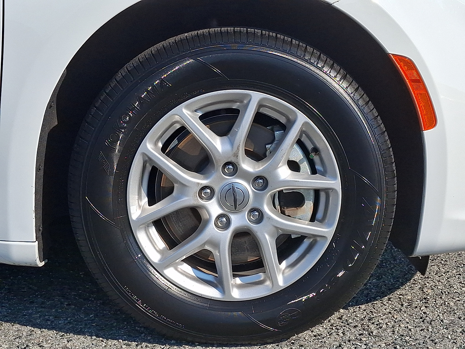 Used 2025 Chrysler Pacifica Van