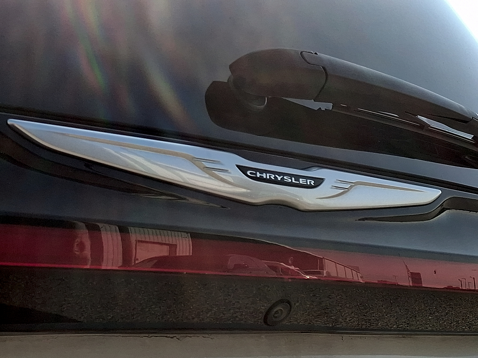 Used 2025 Chrysler Pacifica Van