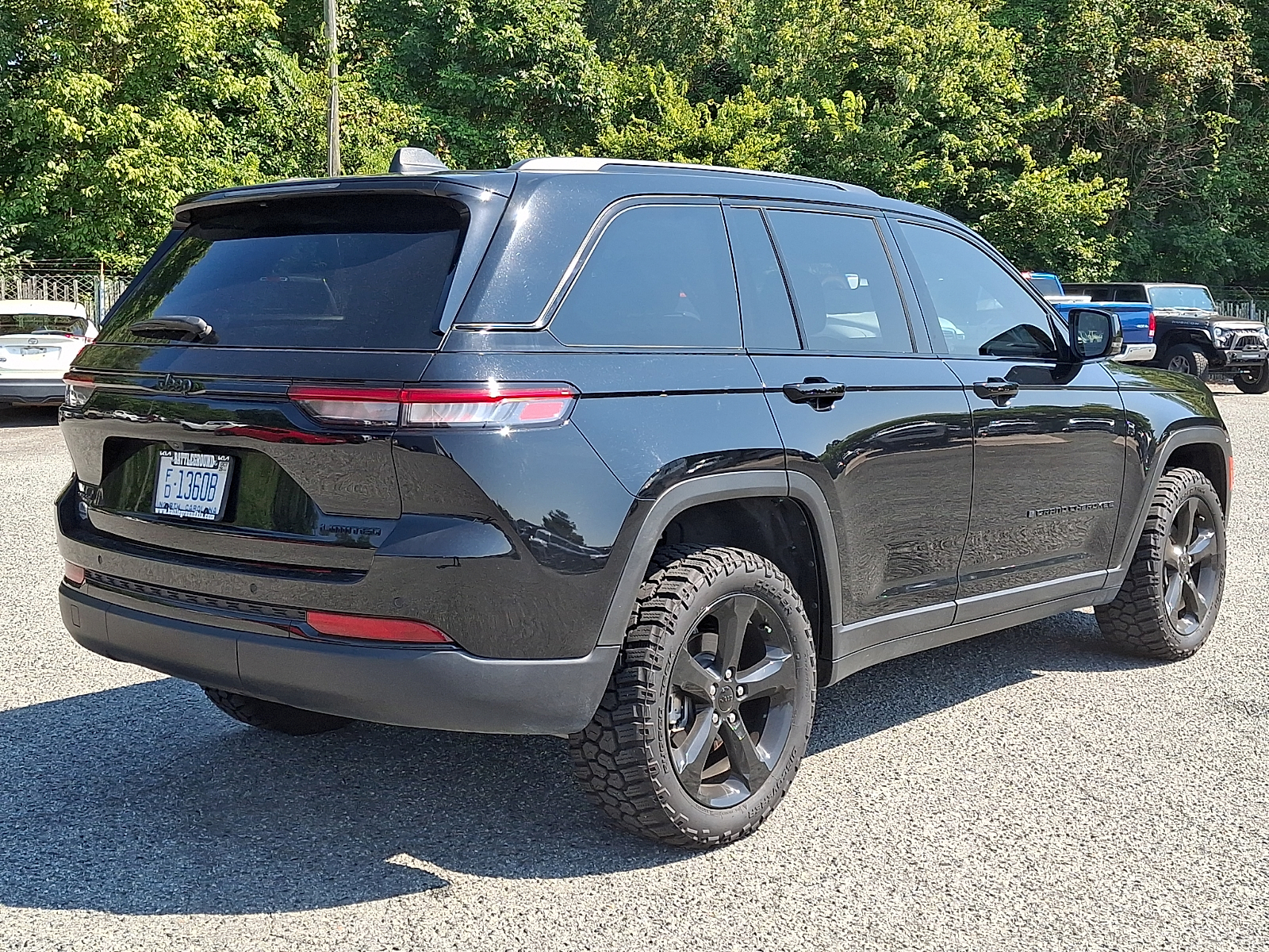 Used 2025 Jeep Grand Cherokee SUV