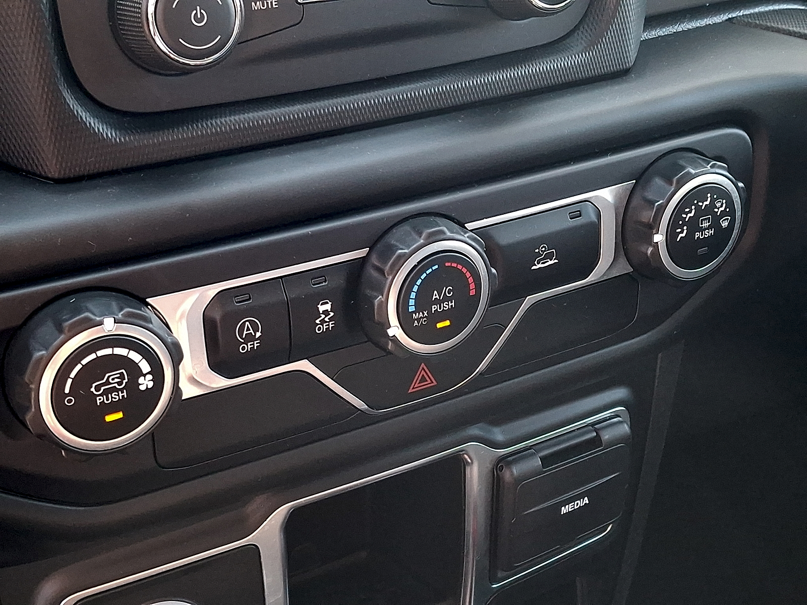 Used 2021 Jeep Gladiator Truck
