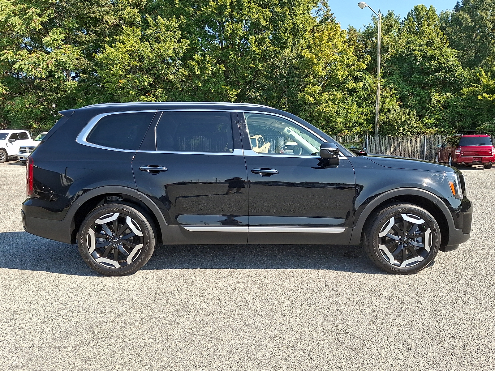 Used 2025 Kia Telluride SUV