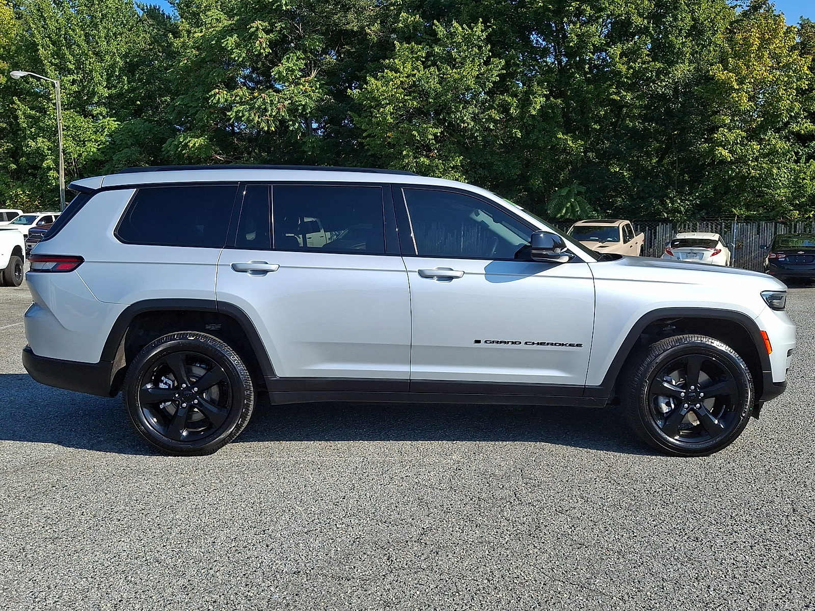 Used 2022 Jeep Grand Cherokee L SUV