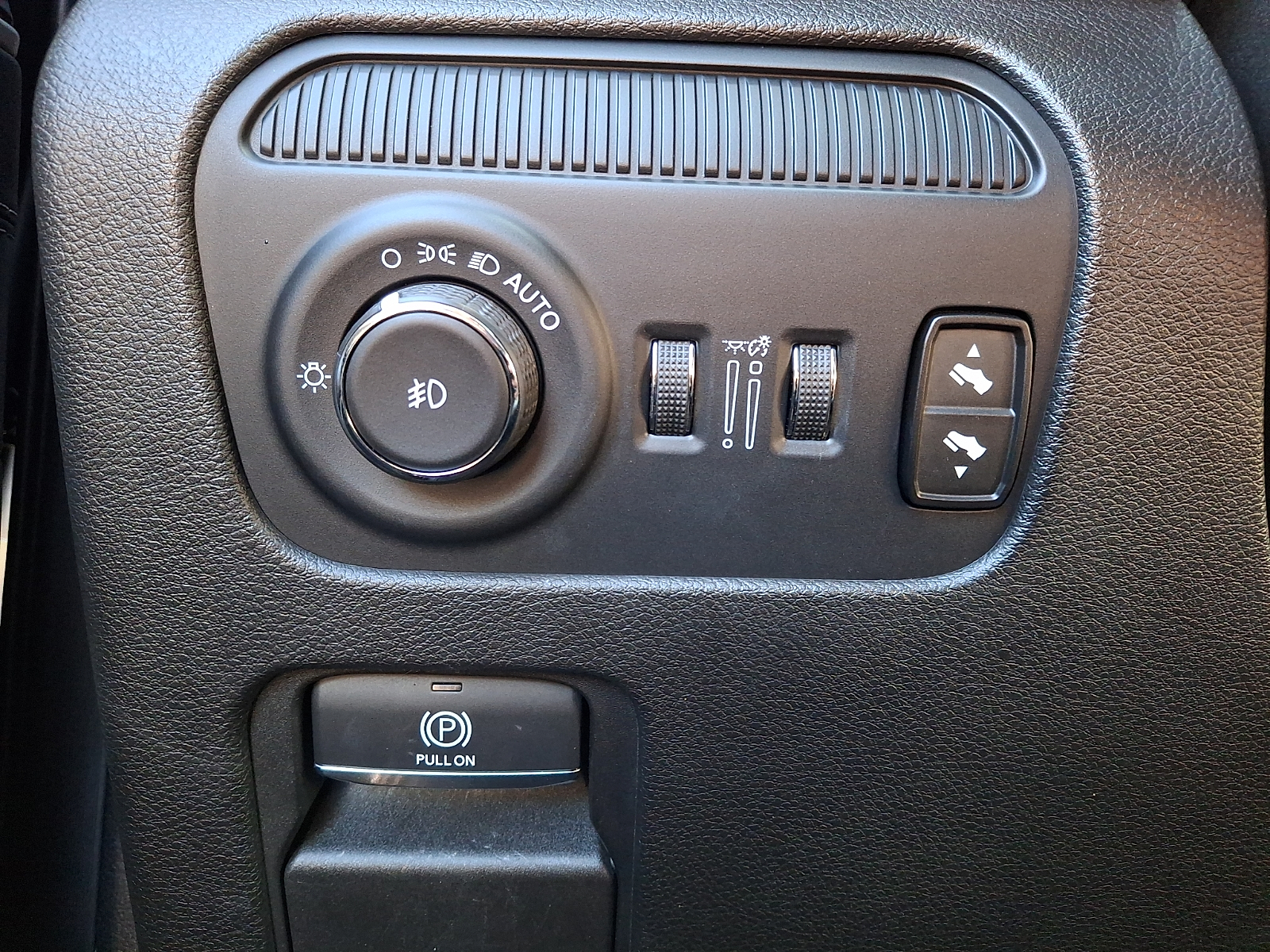 Used 2024 Jeep Wagoneer SUV