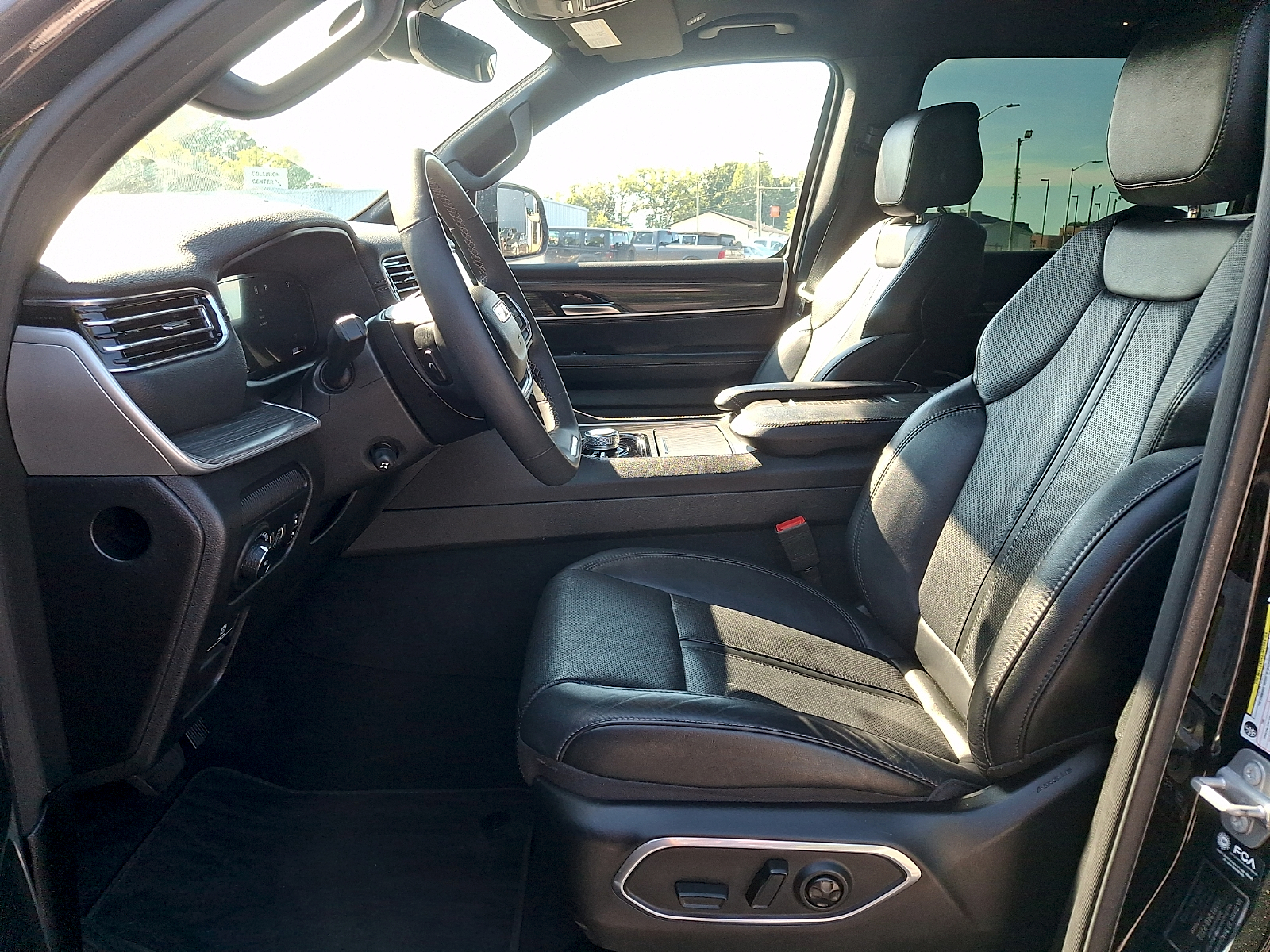 Used 2024 Jeep Wagoneer SUV