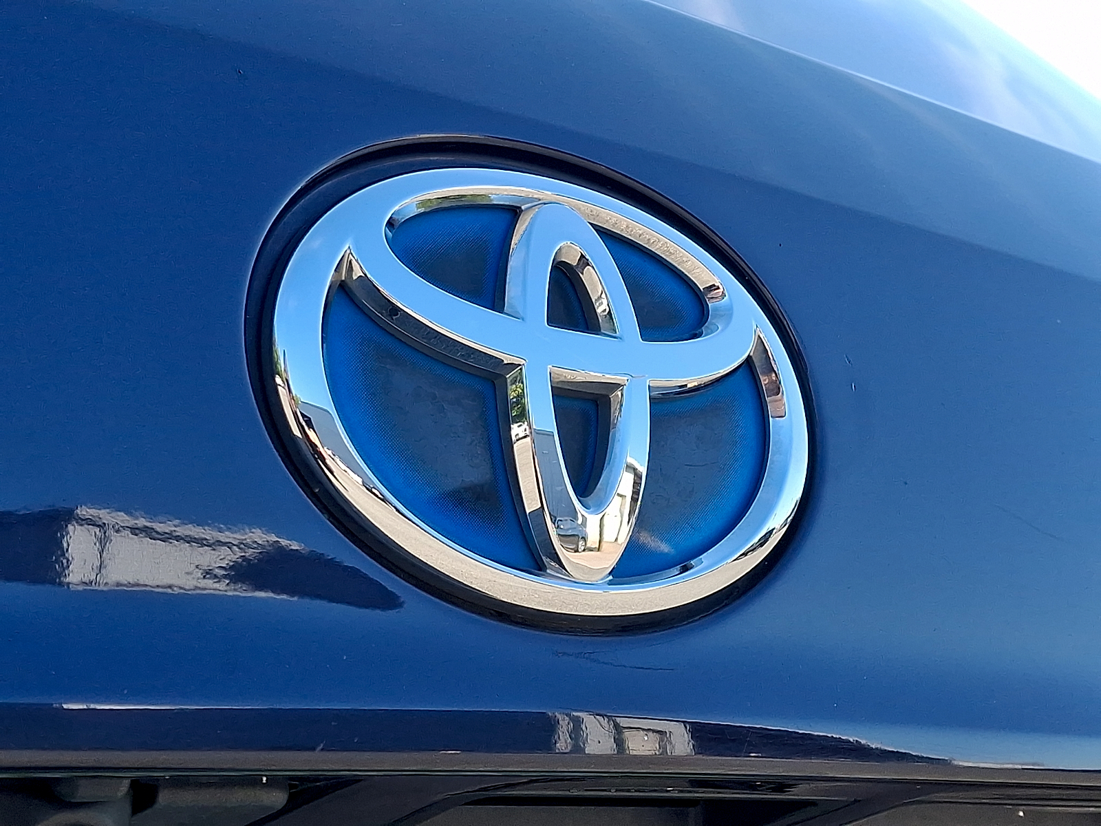 Used 2023 Toyota Highlander Hybrid SUV