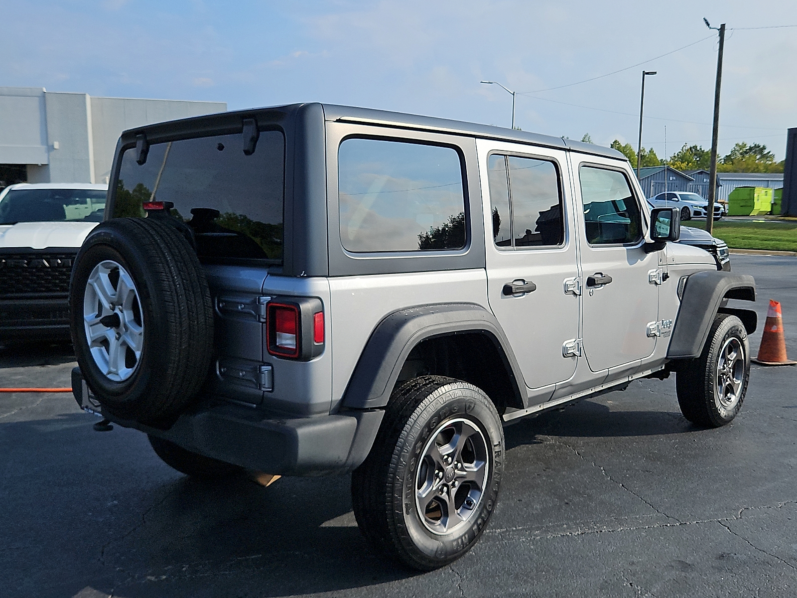 Used 2019 Jeep Wrangler SUV