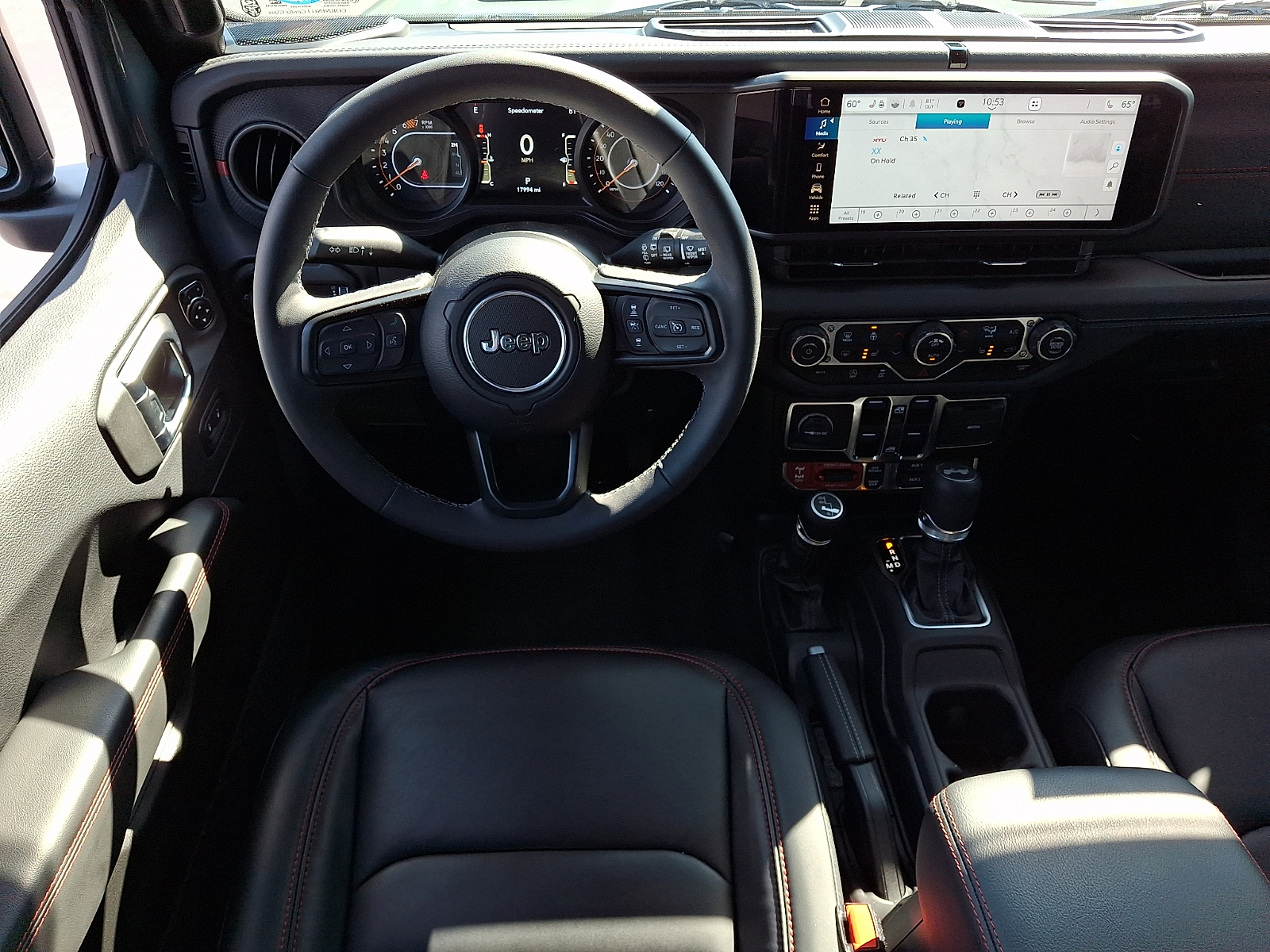 Used 2025 Jeep Wrangler SUV