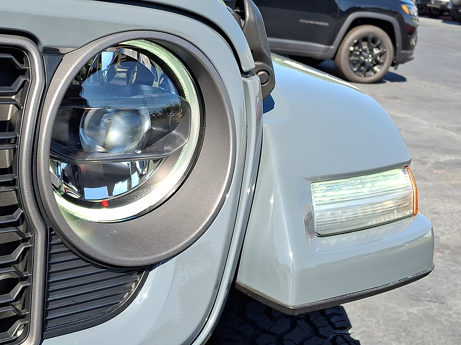Used 2025 Jeep Wrangler SUV
