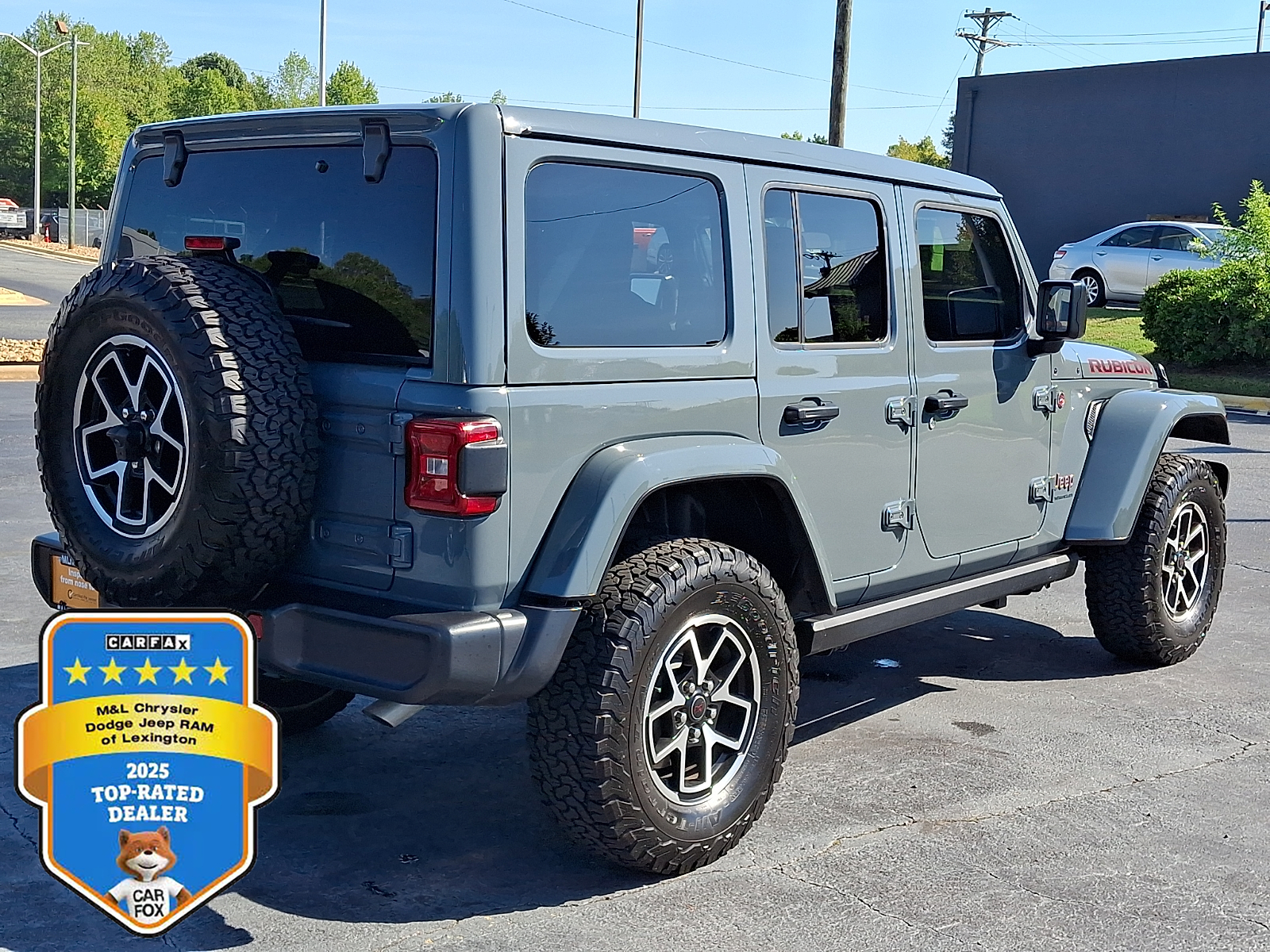 Used 2025 Jeep Wrangler SUV