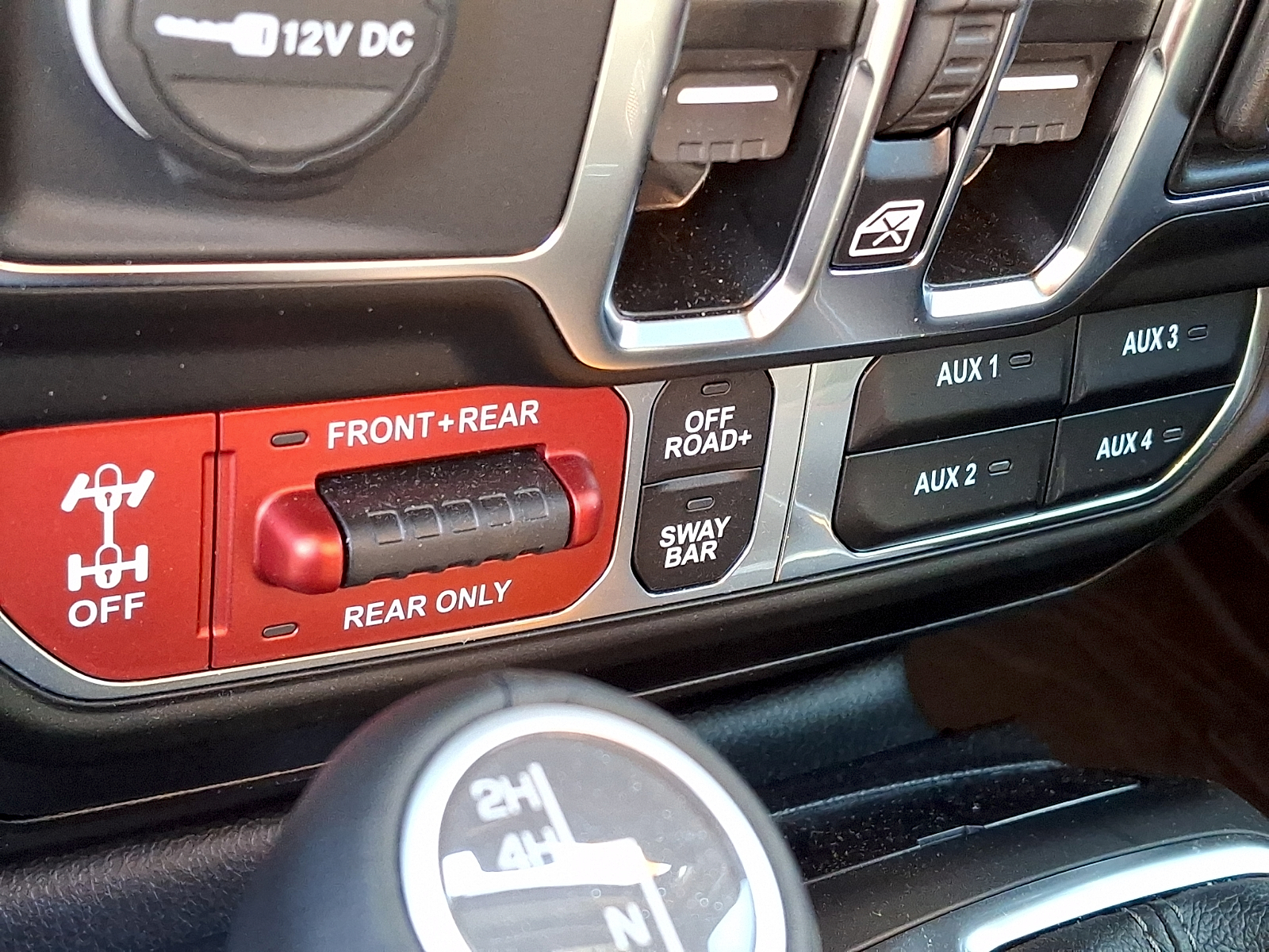 Used 2025 Jeep Wrangler SUV