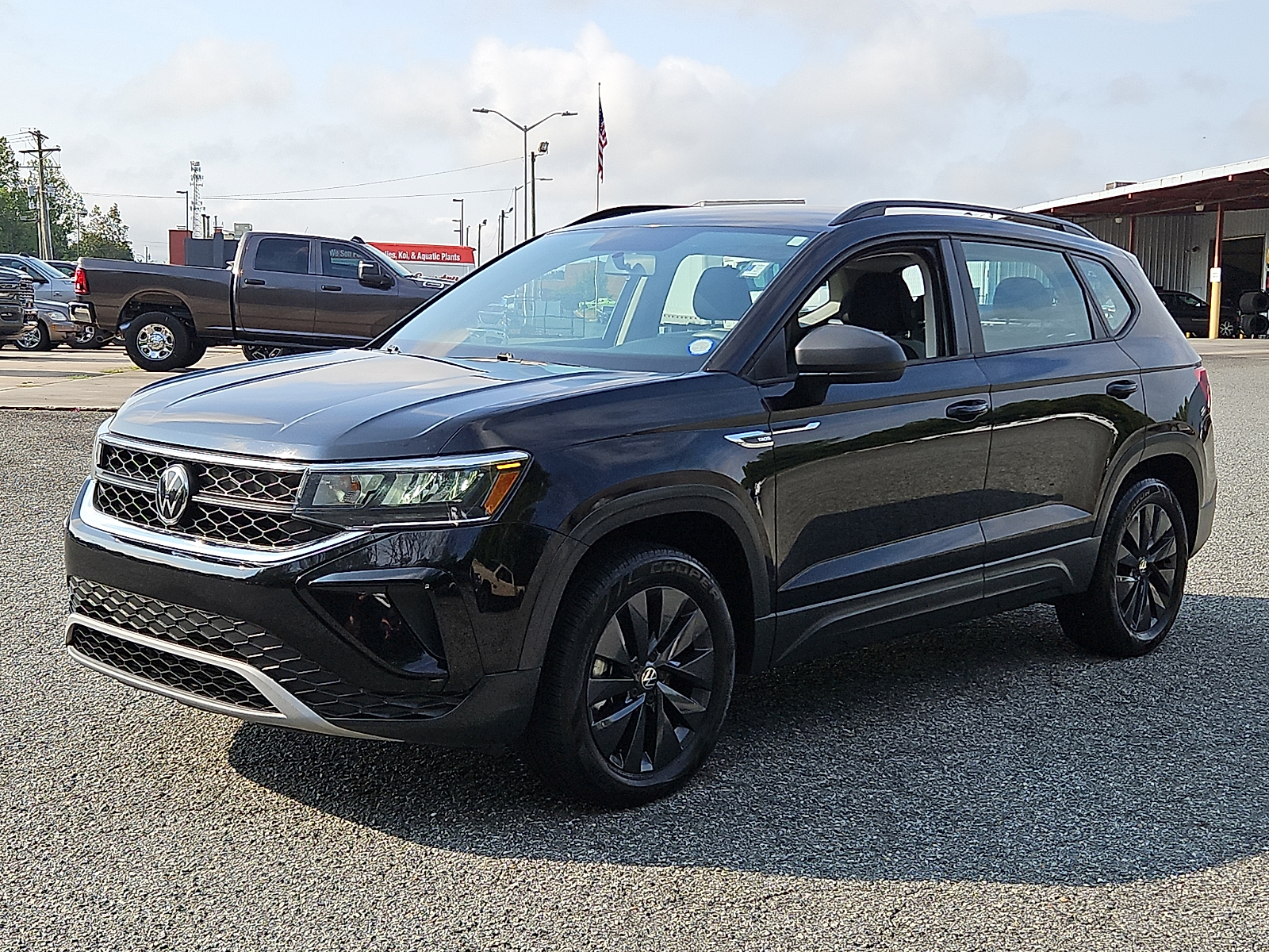Used 2022 Volkswagen Taos SUV