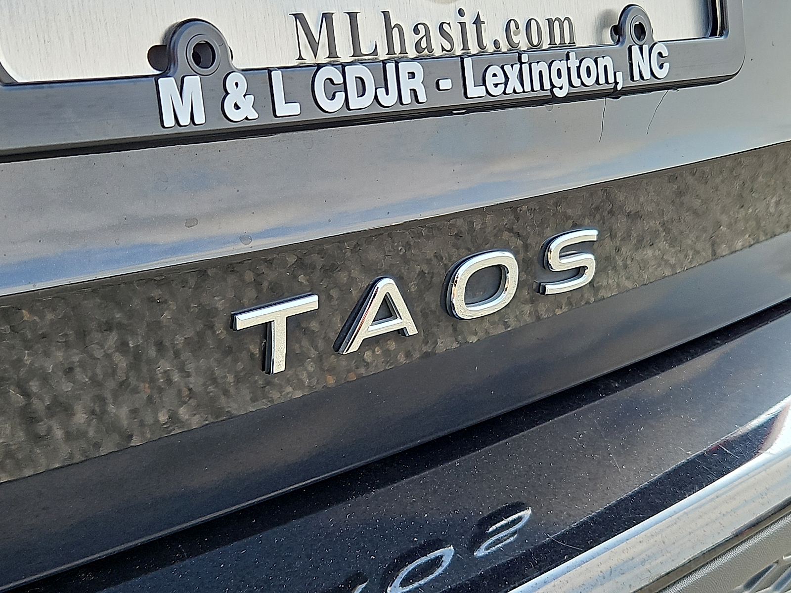 Used 2022 Volkswagen Taos SUV
