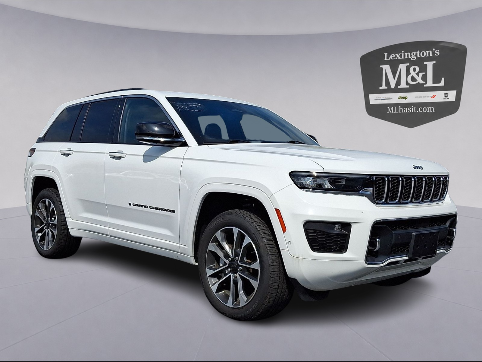 Bright White Clearcoat - PW7 2022 Jeep Grand Cherokee SUV / Crossover Four-Wheel Drive Automatic