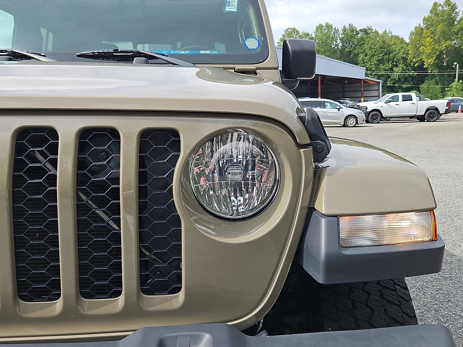 Used 2020 Jeep Gladiator Truck
