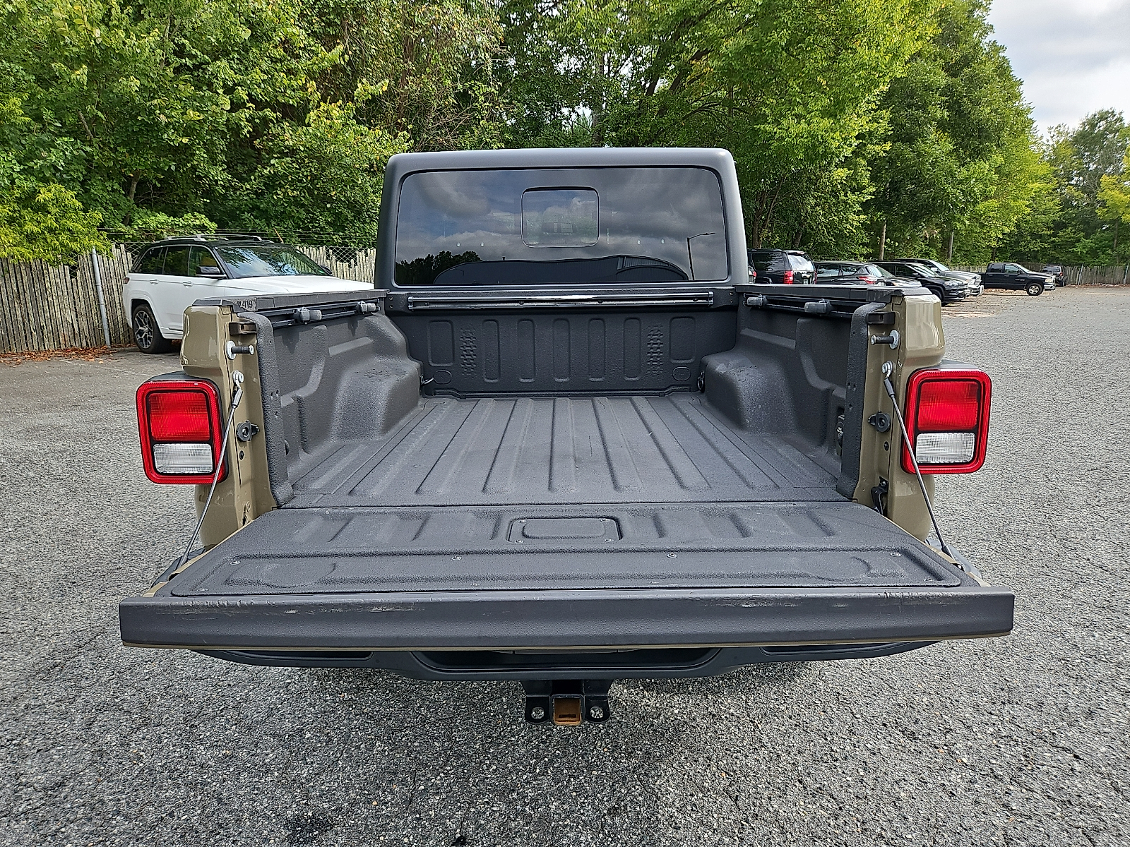 Used 2020 Jeep Gladiator Truck