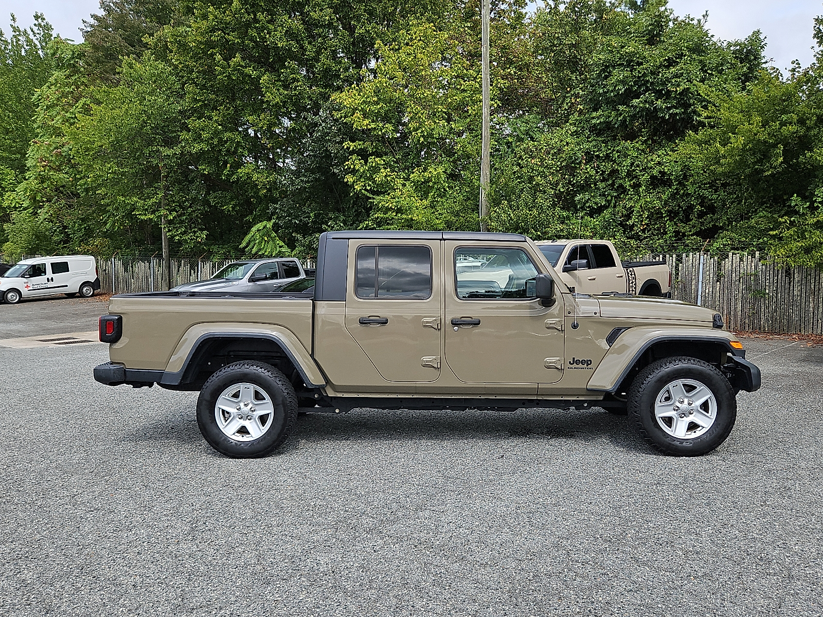 Used 2020 Jeep Gladiator Truck