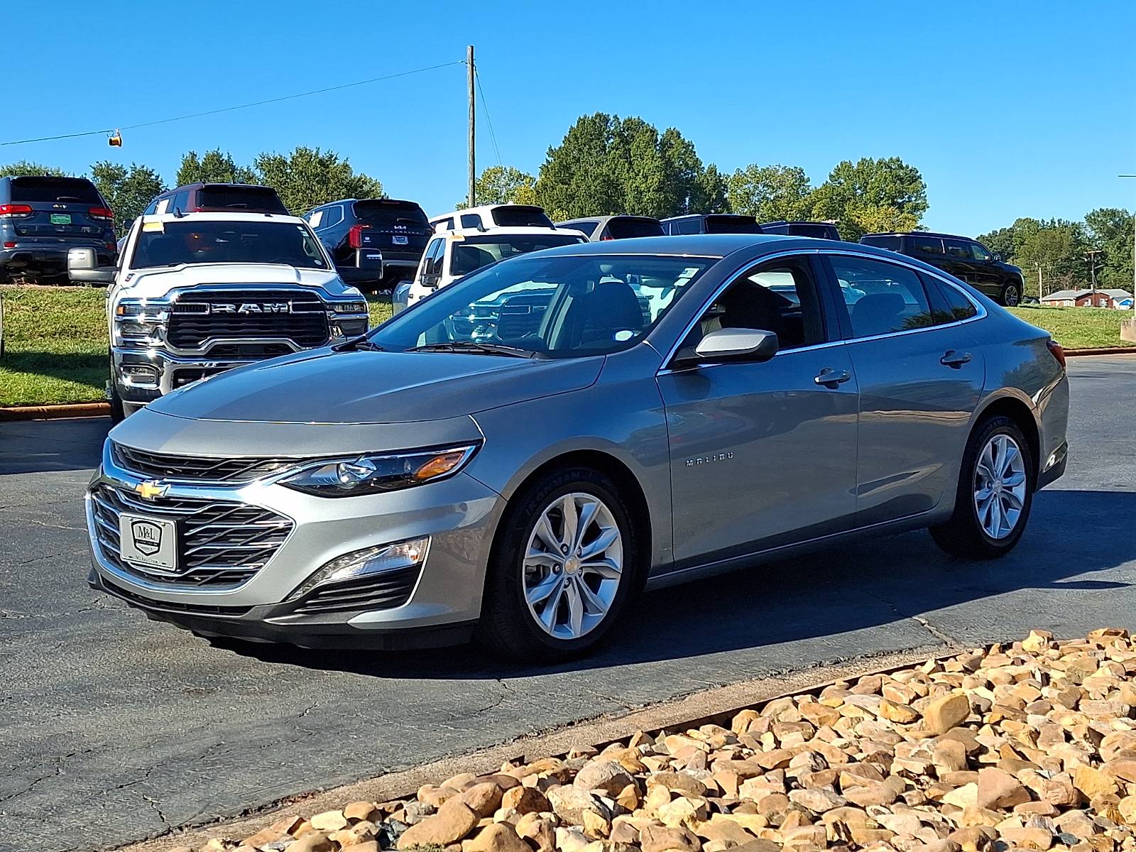 Used 2025 Chevrolet Malibu Sedan