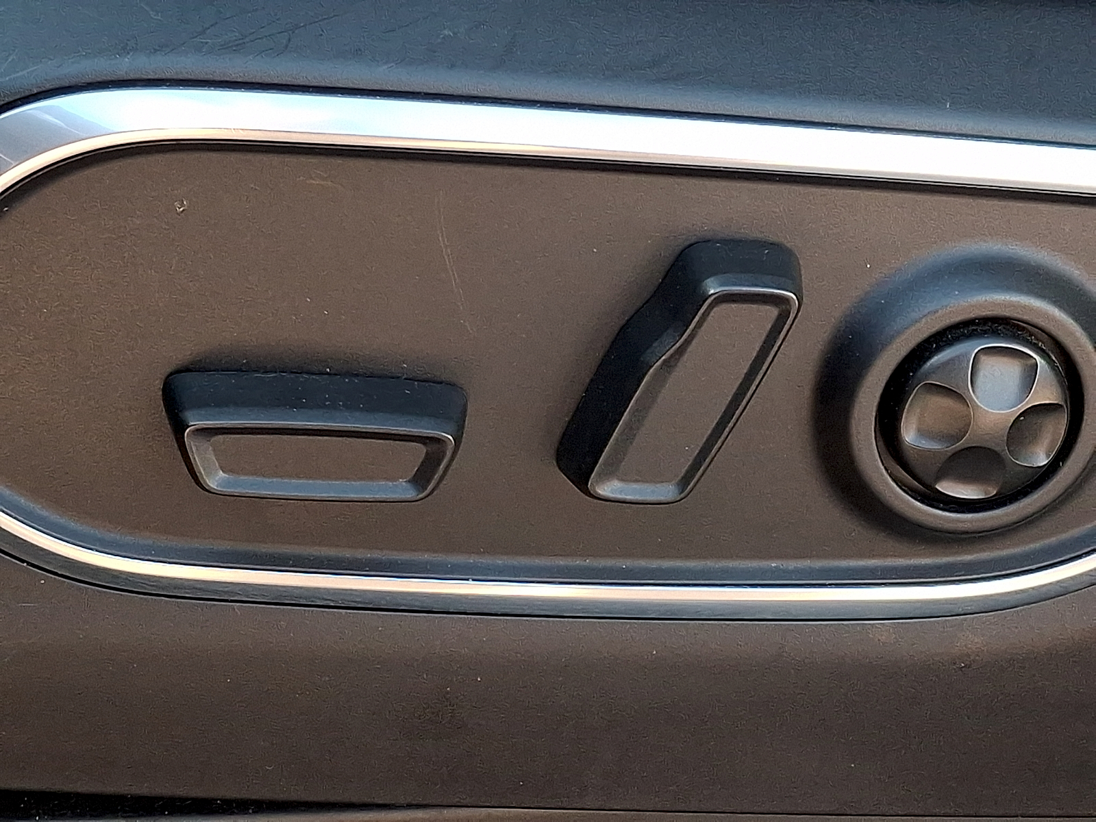 Used 2024 Jeep Wagoneer L SUV