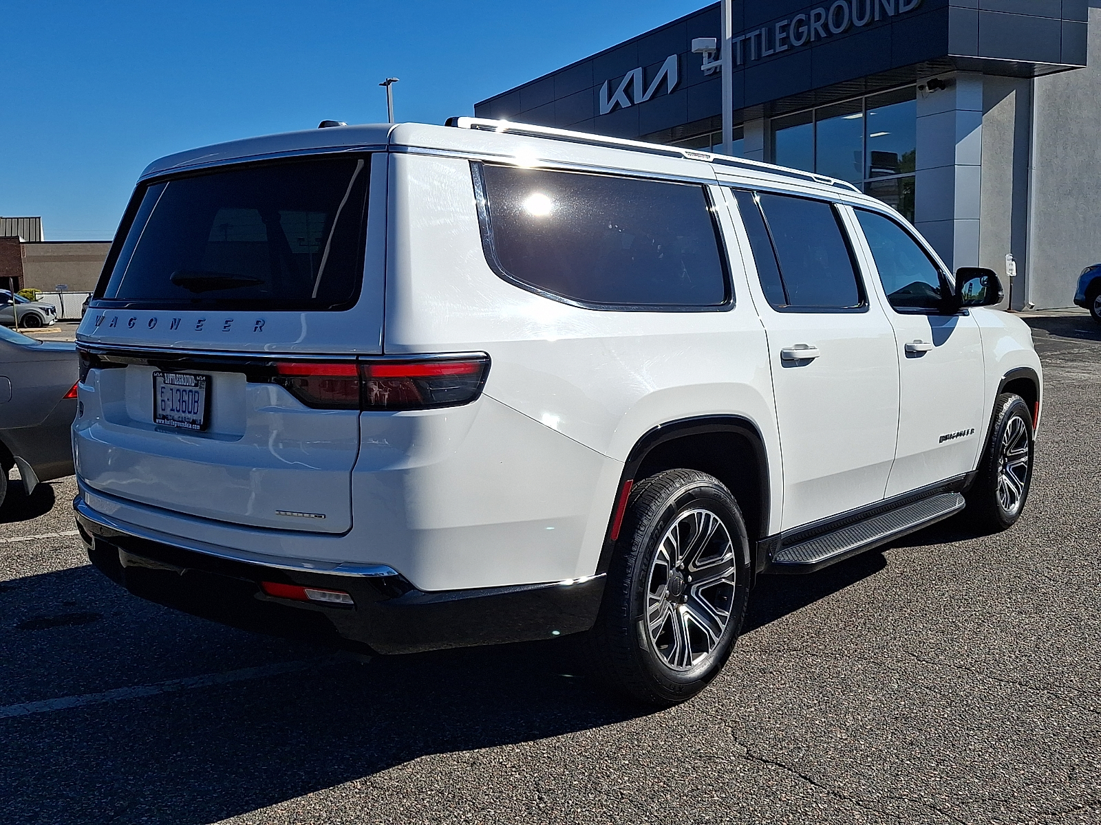 Used 2024 Jeep Wagoneer L SUV