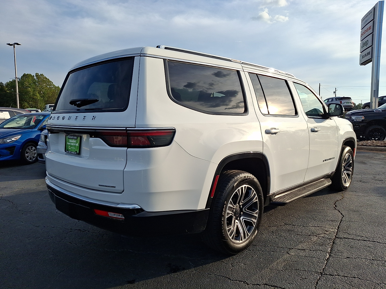 Used 2024 Jeep Wagoneer SUV
